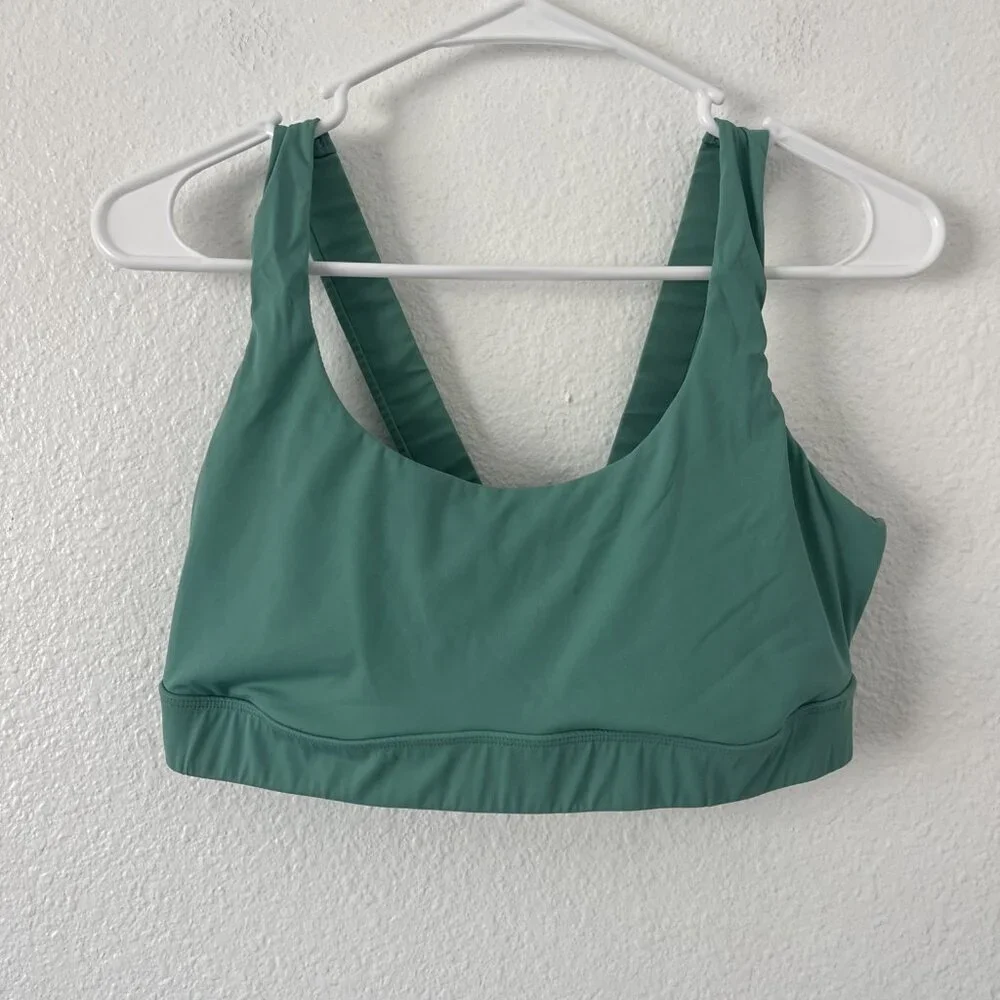 VUORI Green STRIDE SPORT BRA Size Large *MISSING INSERTS - Picture 1 of 5
